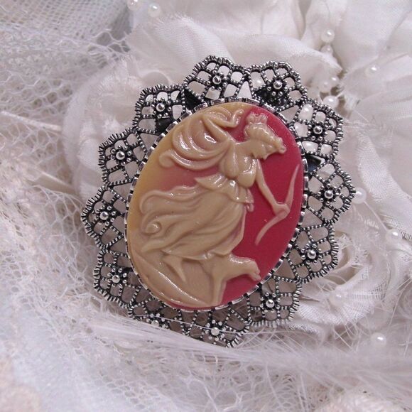 Artemis Aphrodite Greek Goddess Necklace Brooch - Picture 3 of 5
